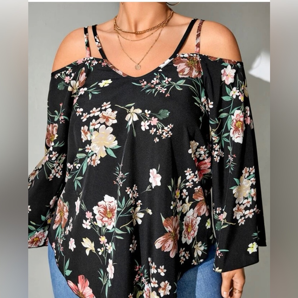 Shein plus floral print cold shoulder hanky hem blouse